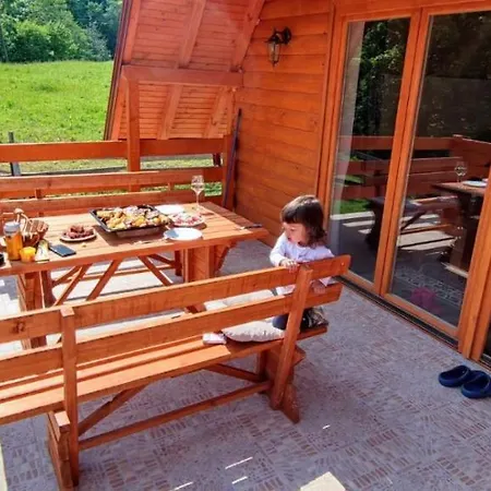 Brvnara Jahorinka * Jahorina